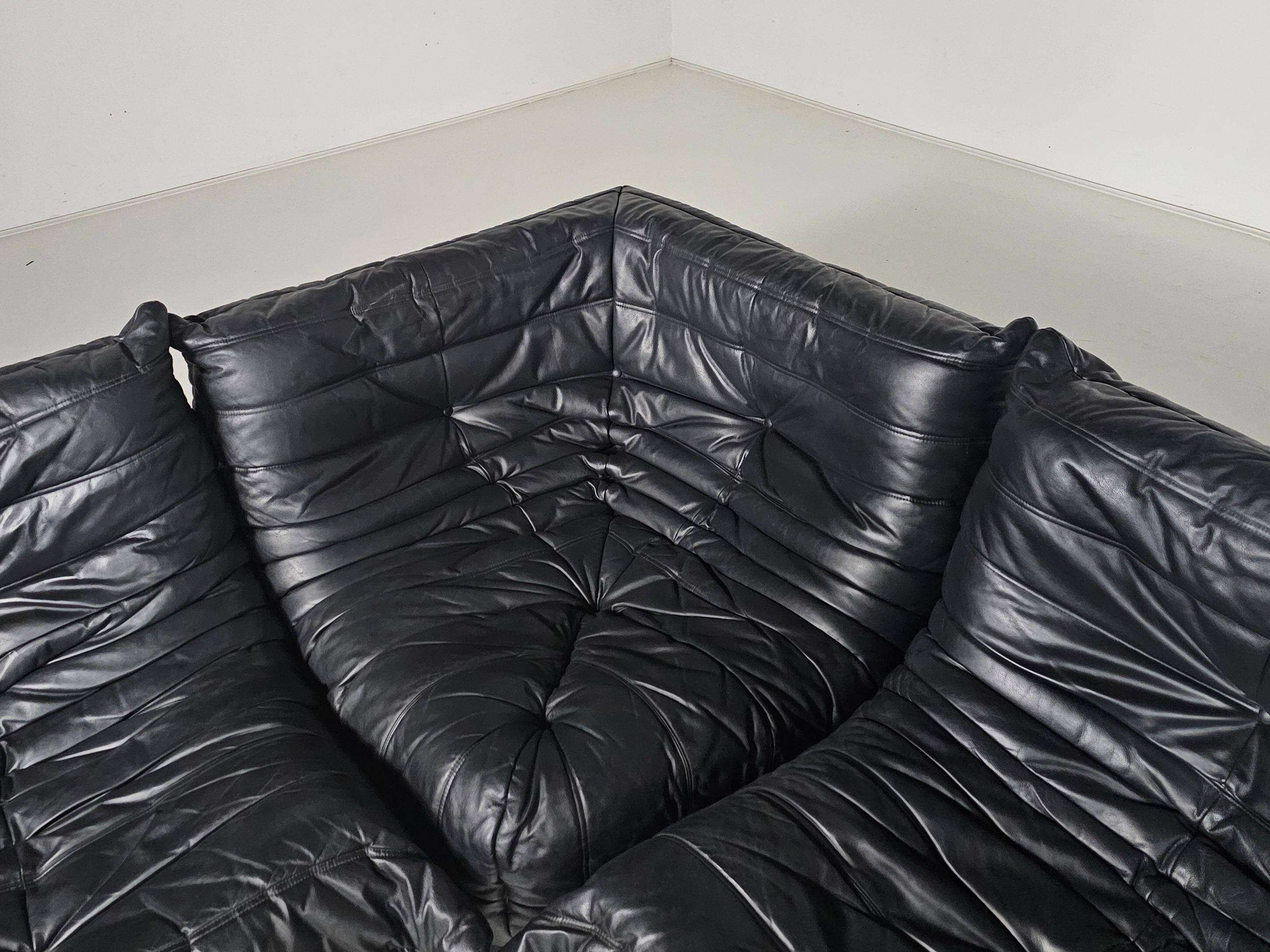 Togo black leather sofa, original, Michel Ducaroy, Ligne Roset, 1980