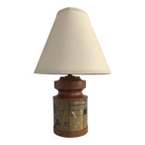 Table lamp in turned wood