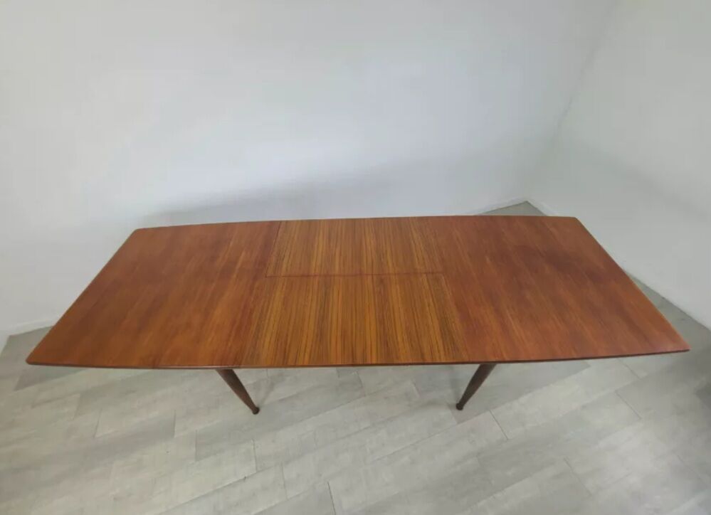 Dining table scandinavian in teak 1960s