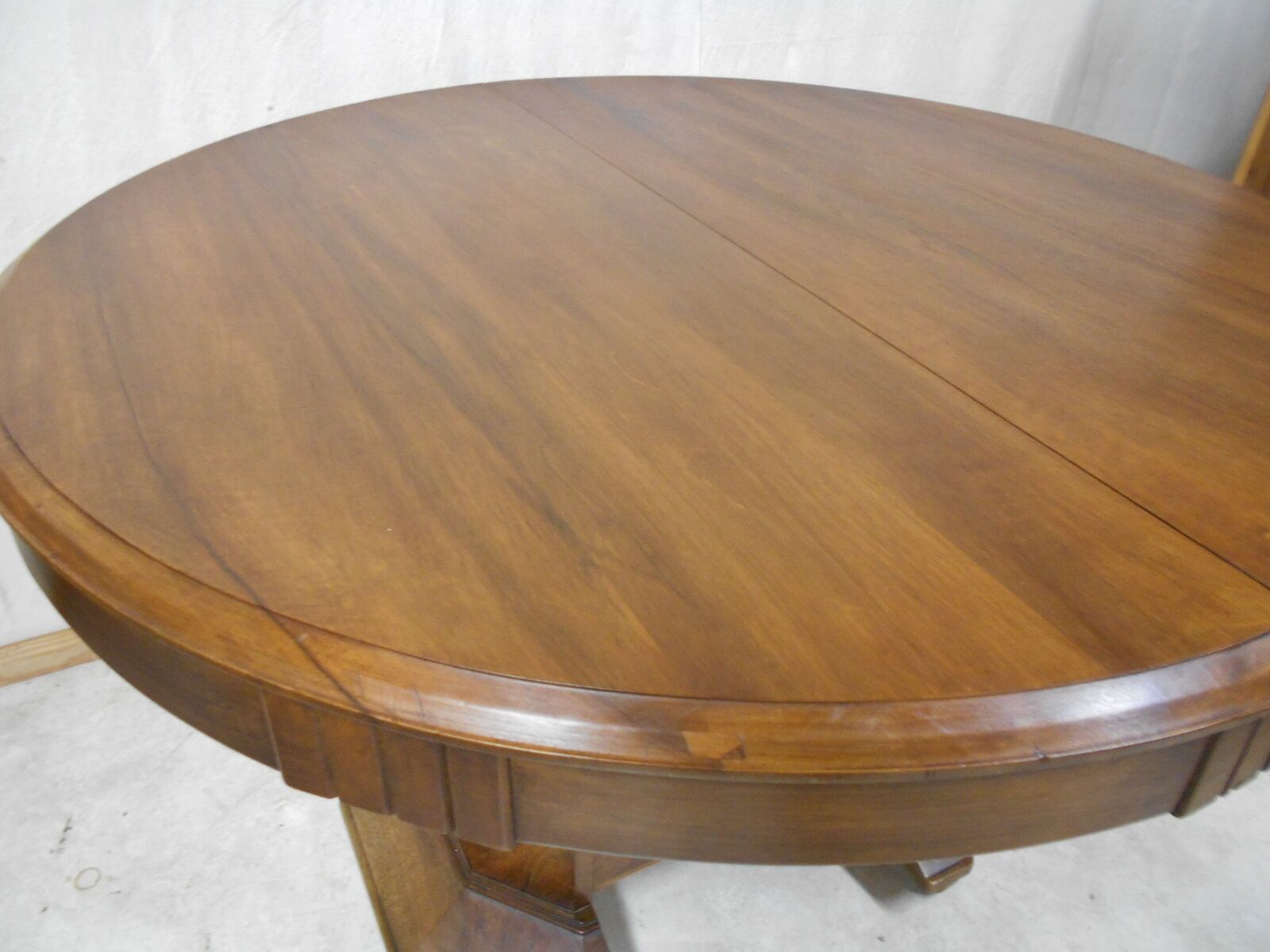 Art deco dining table