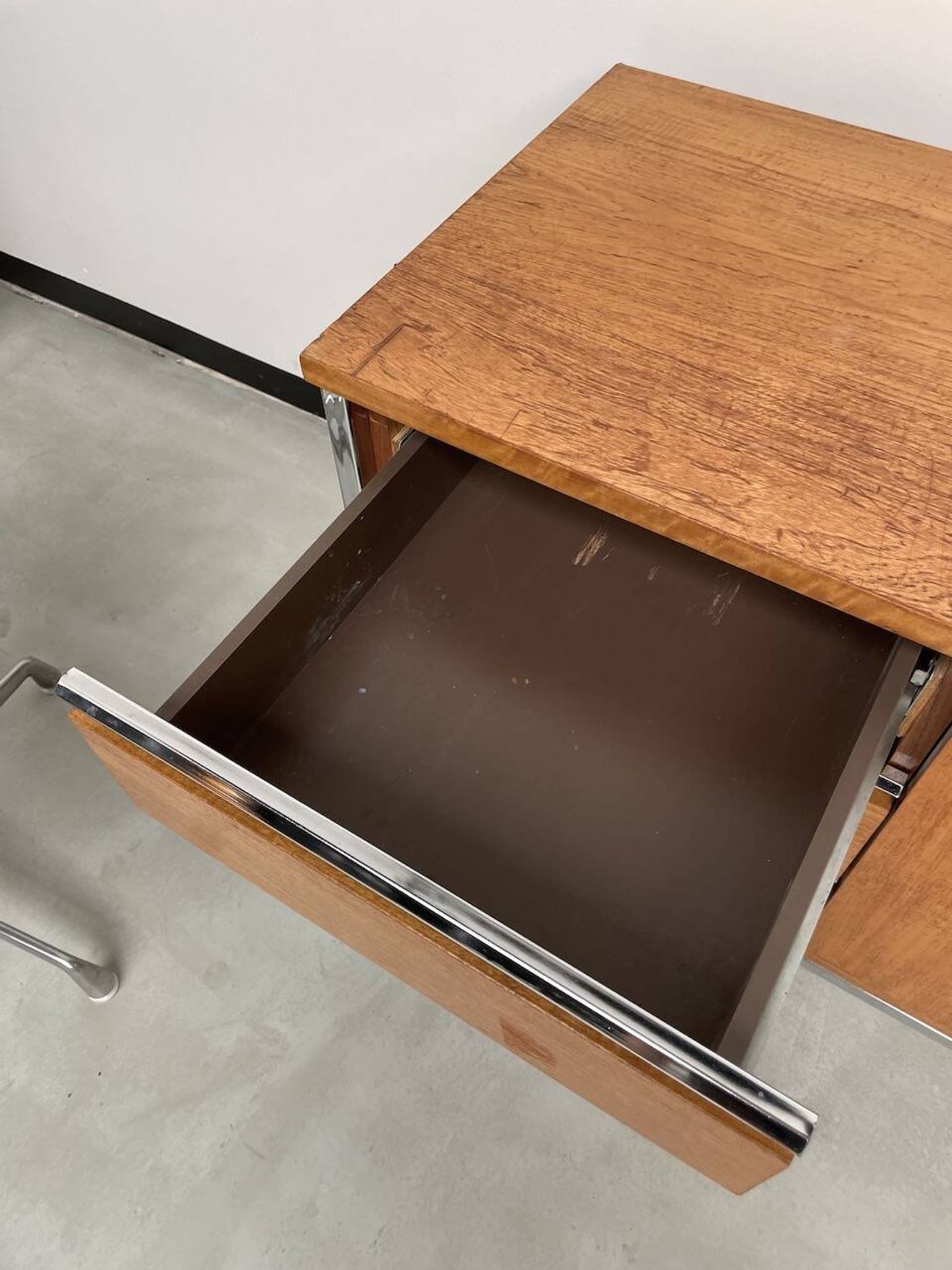 1960s modernist enfilade
