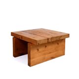 Roland Wilhelmsson coffee table model "Bamse" 1973 in solid pine.