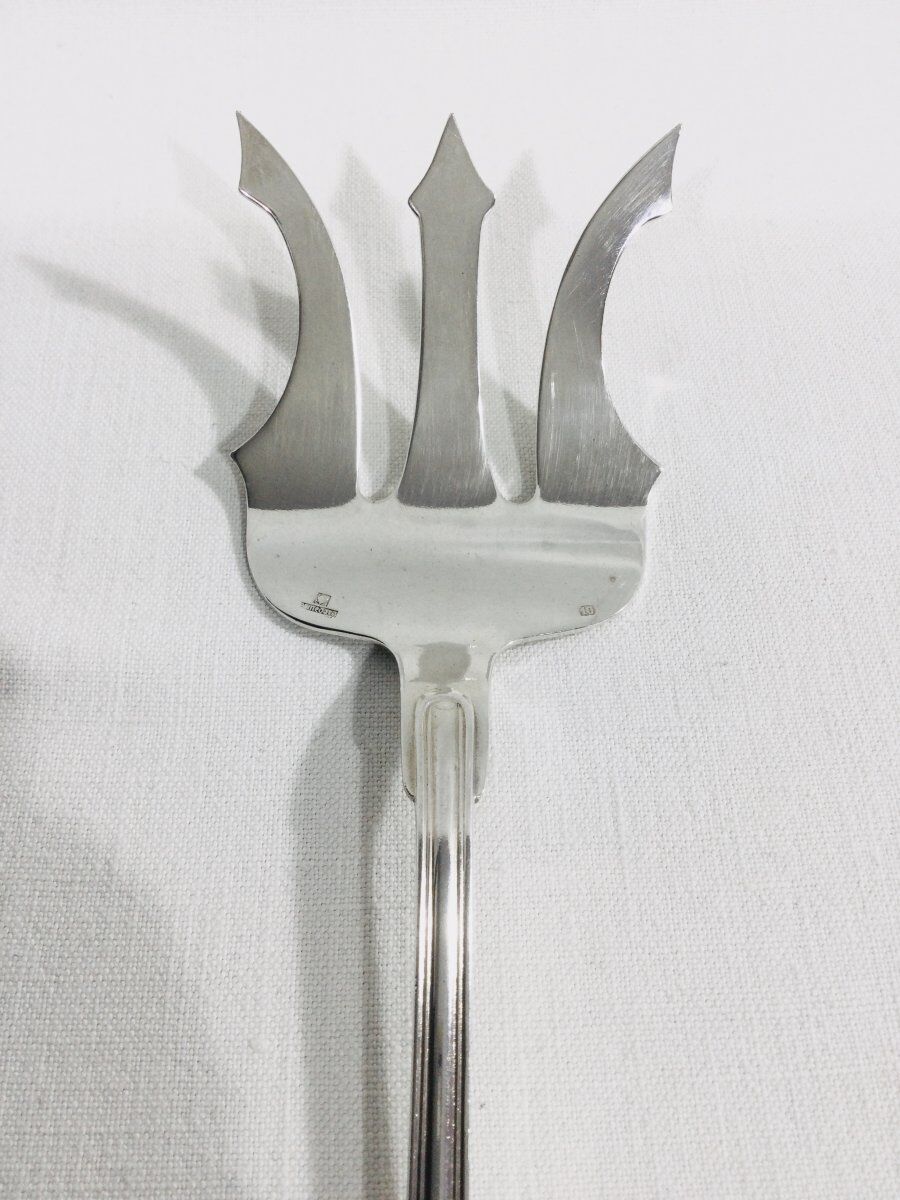 Saint Médard cutlery from service to fish net