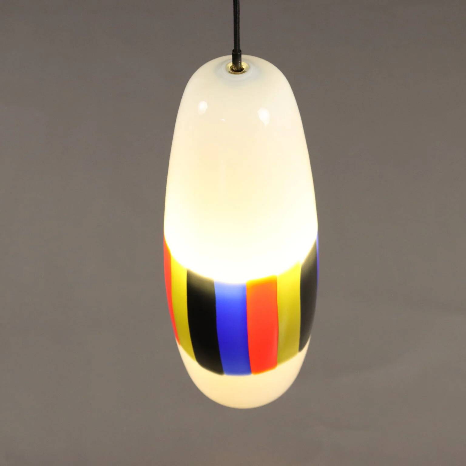 1960s vintage suspension attributed to Massimo Vignelli in glass.
