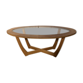 Oval coffee table