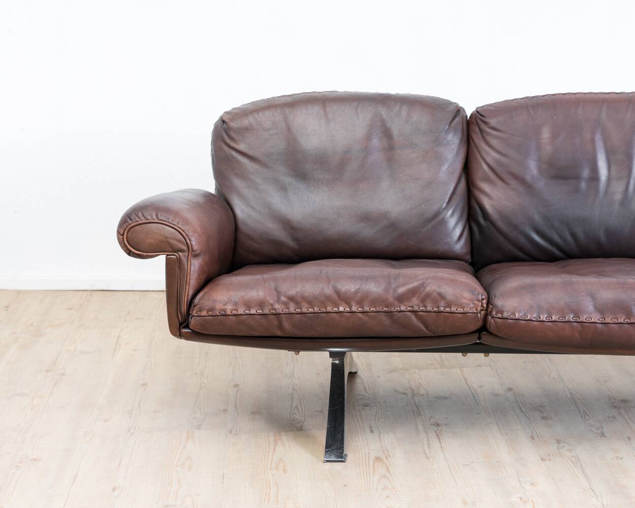Brown leather 3-seater sofa by Sede, model DS 31, vintage 1960s.