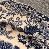 Plat en porcelaine