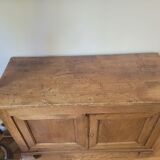 Low oak buffet