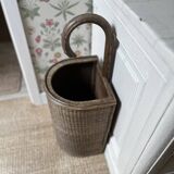 Wicker umbrella stand