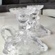Paire de bougeoirs à main - Verre moulé de Portieux/Vallerysthal figurant une tortue
