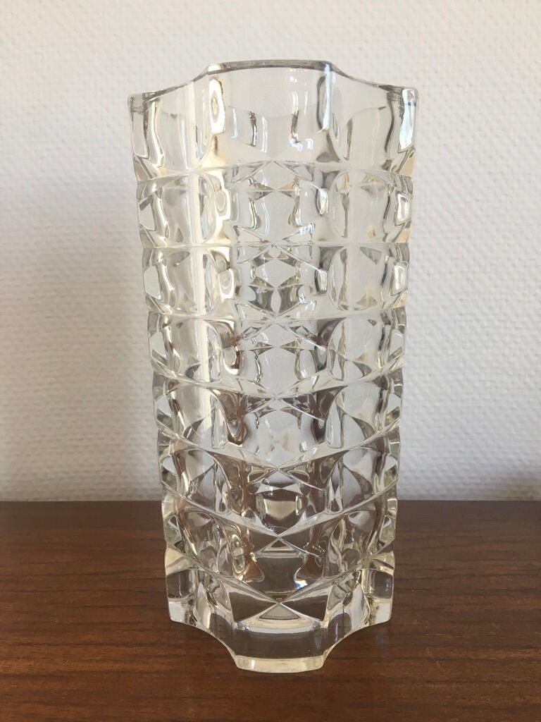 Moulded glass vase, "Windsor" Luminarc model, 70s