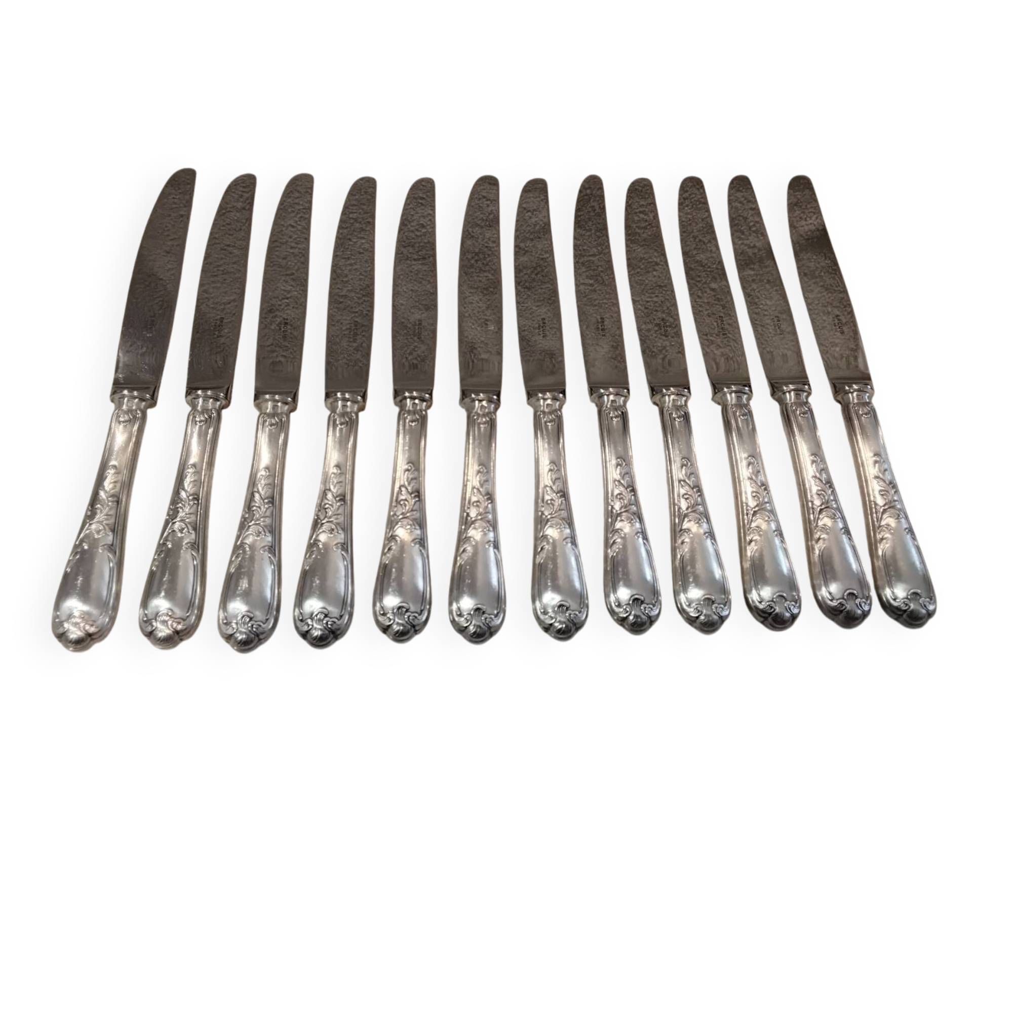 12 silver-plated metal table knives Ercuis model Dubarry