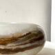 Grand vide poche / cendrier rond en albatre beige