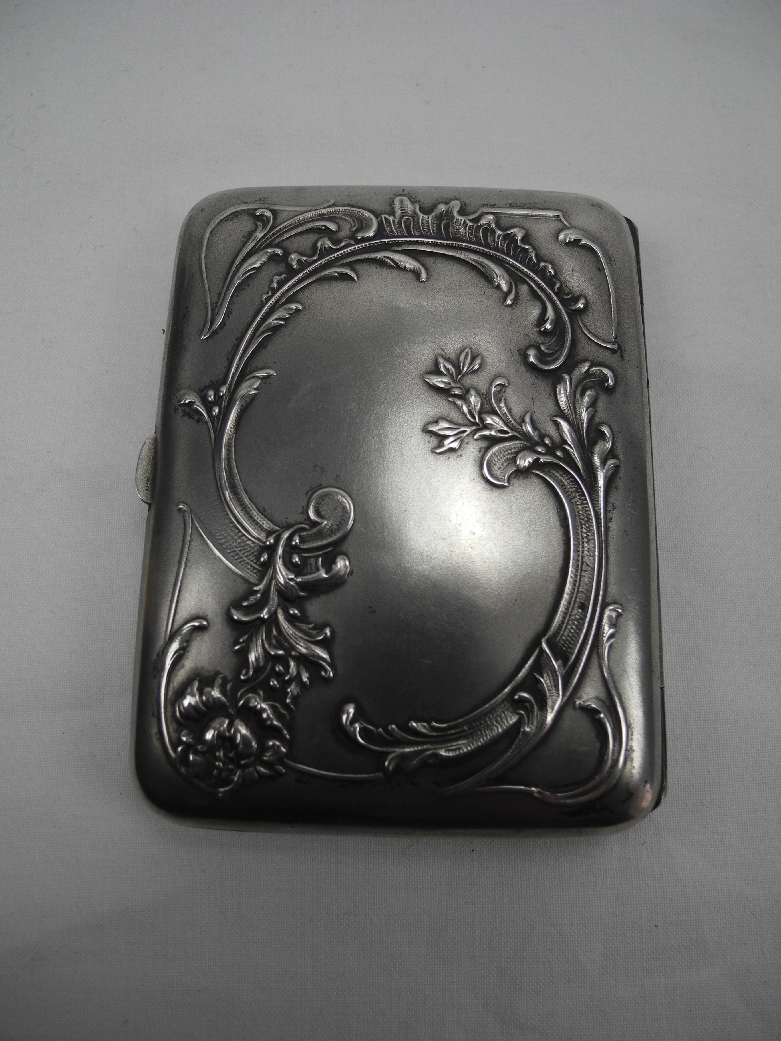 solid silver cigarette case vermeil nineteenth sterling silver cigarette case