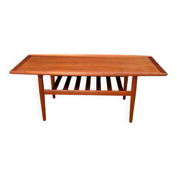 Coffee table by Grete Jalk for Glostrup Møbelfabrik, 1960s
