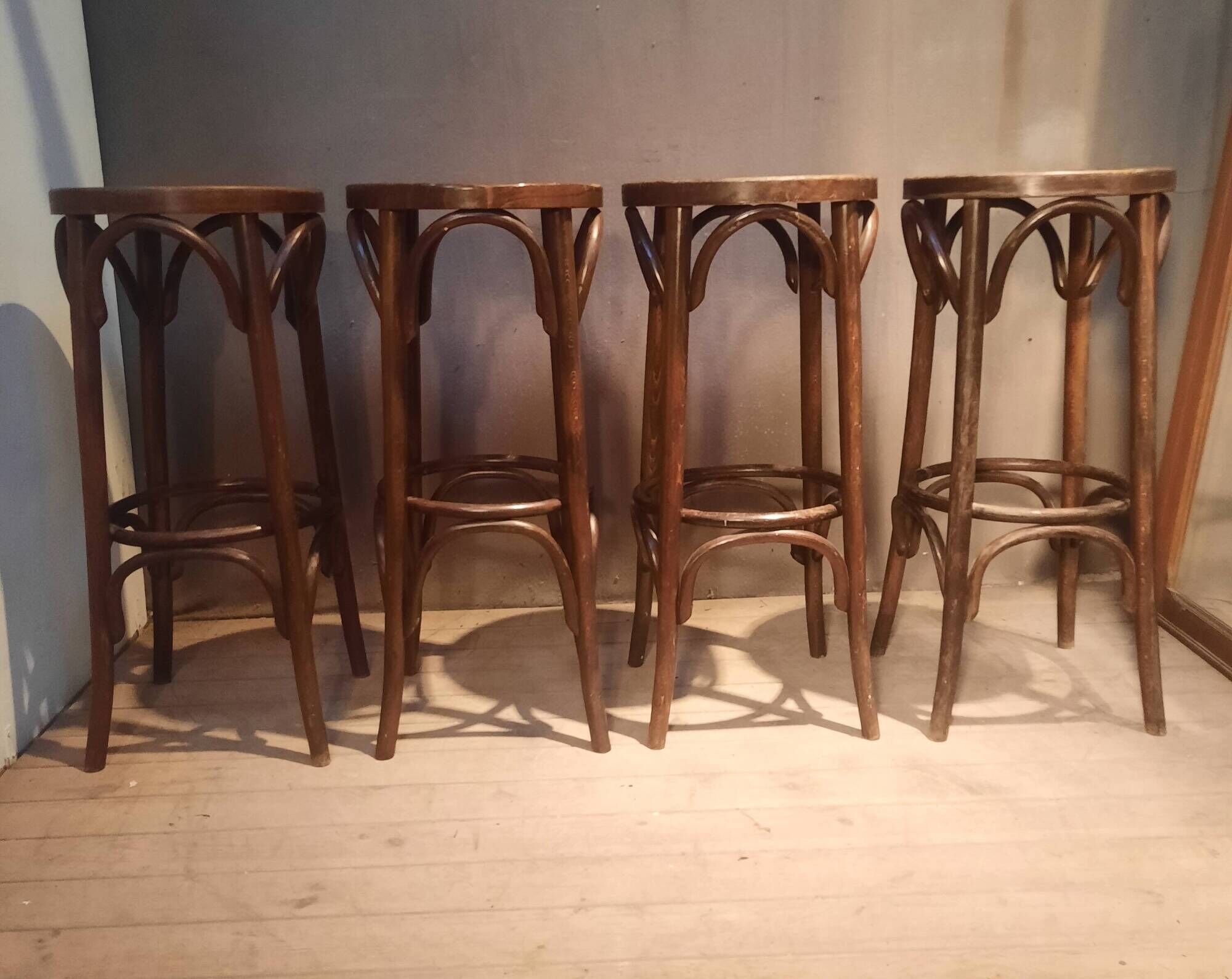 Set of 4 bar stools in "Thonet" style.