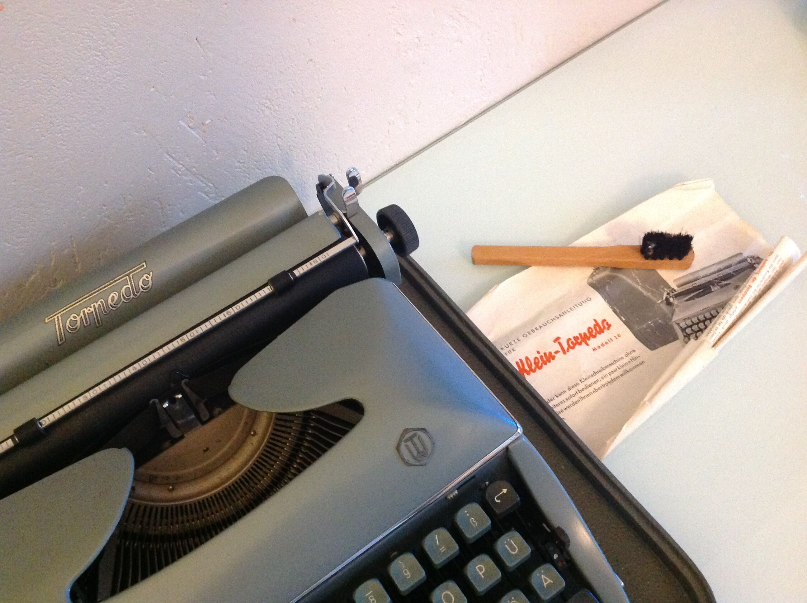 Old Torpedo Model 20 vintage 50