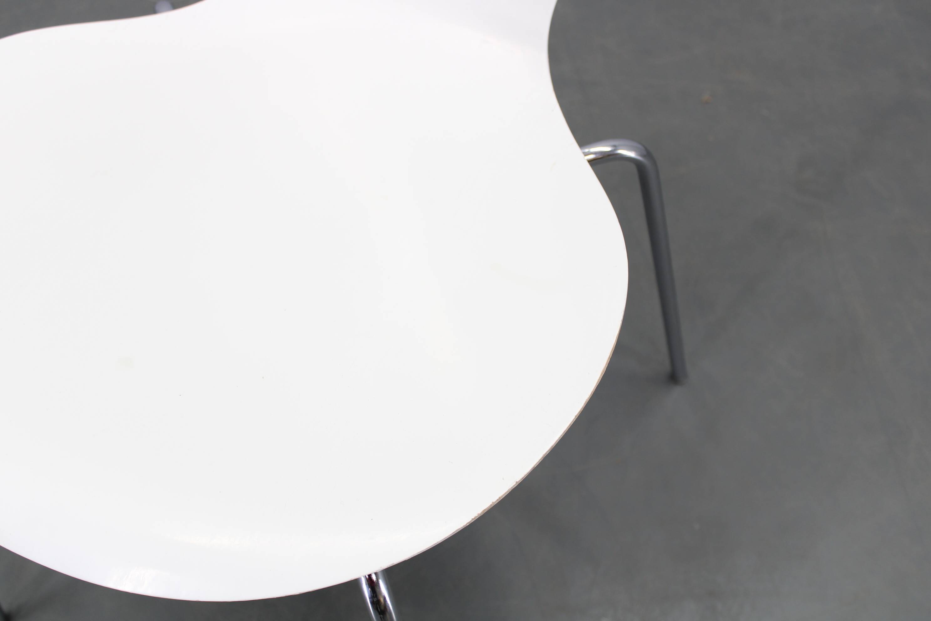 Pair of Series 7 chairs by Fritz Hansen, Denmark, 1970s