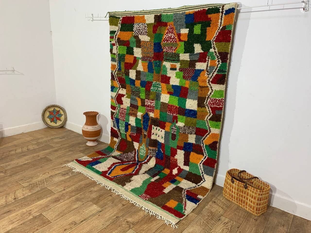 Handmade moroccan berber rug 243 x 157 cm