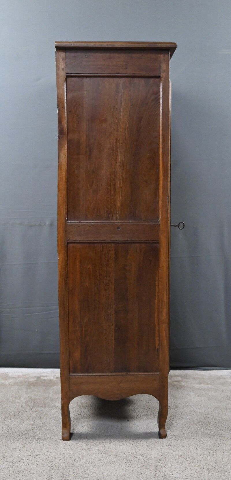Regional standing man in solid oak – 2nd part of the 19th century