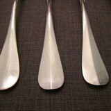 6 old silver metal spoons mismatched for a chic table