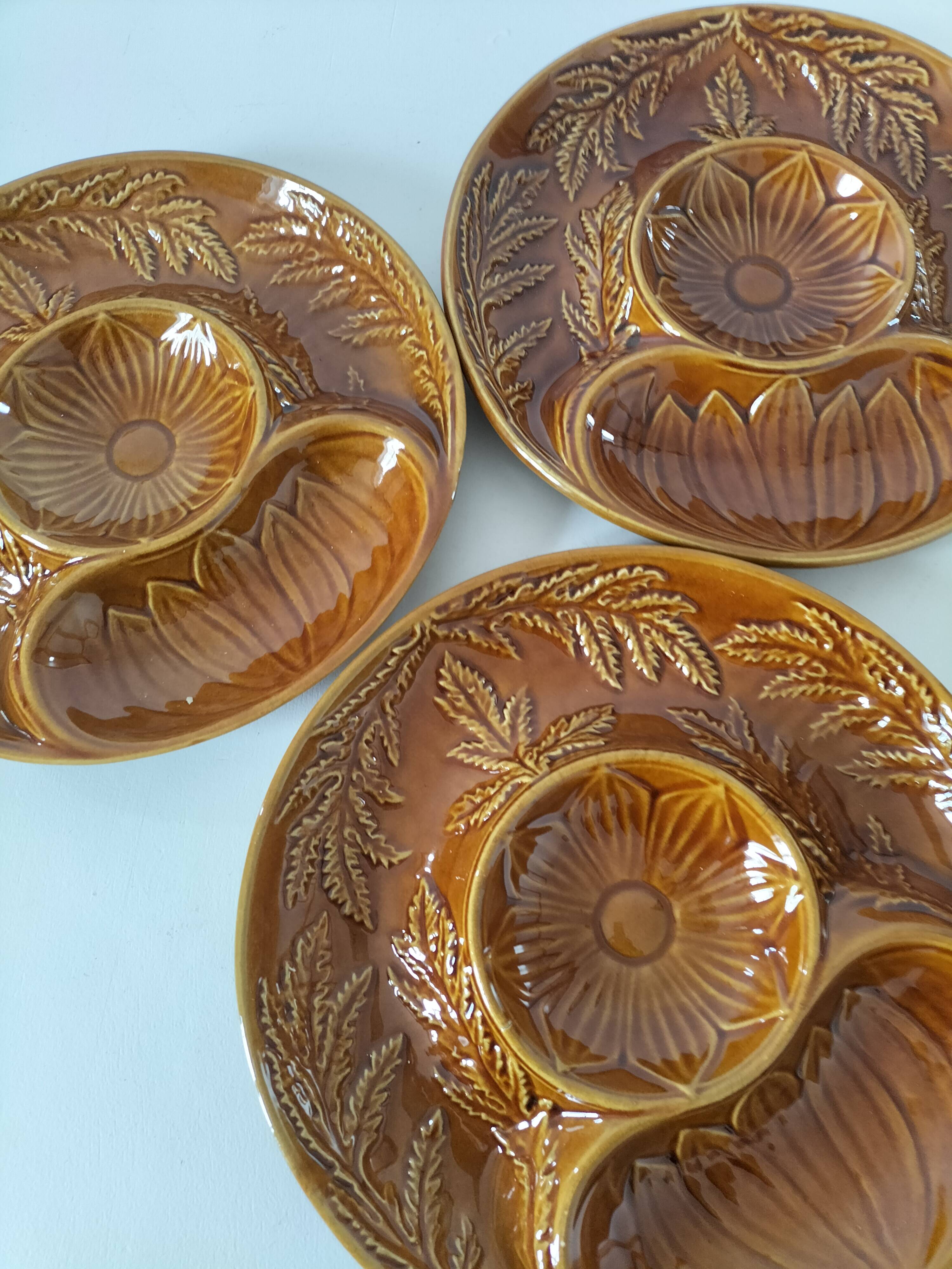 Trio of vintage Sela Portugal barbotine plates from the 60s
