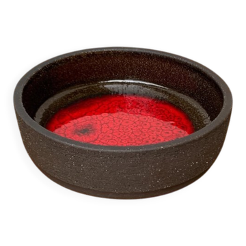 Danish studio bowl from the mid-century by Lovemose, 1960s.