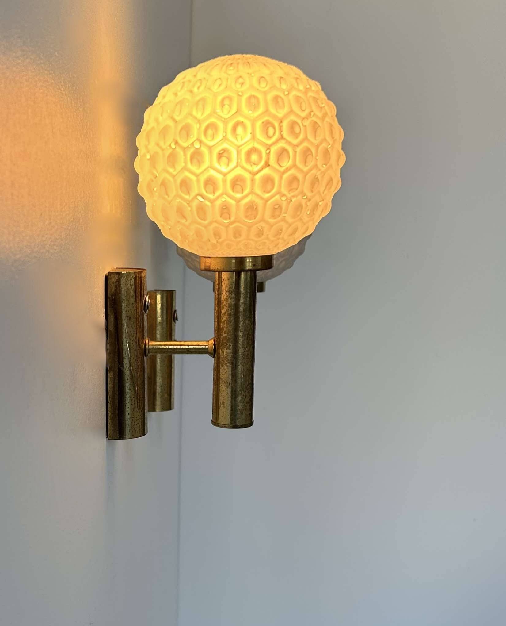 Vintage wall lamp, brass and opaline, Germany 1960
