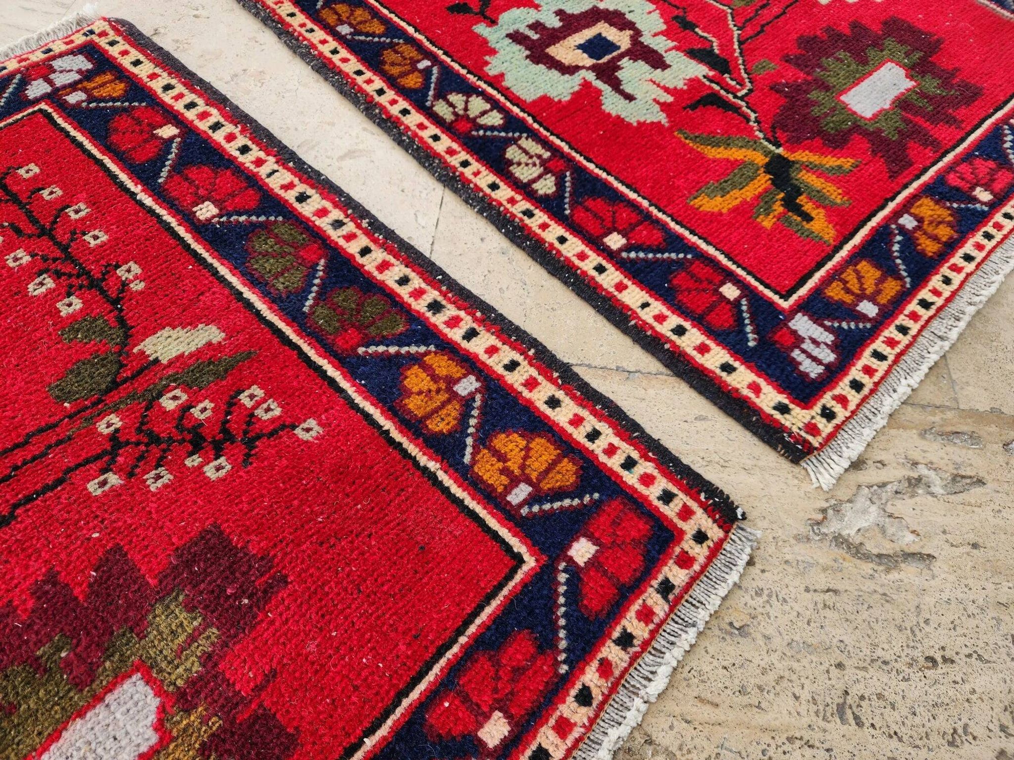 Small vintage decorative kilim rug 77x81 cm