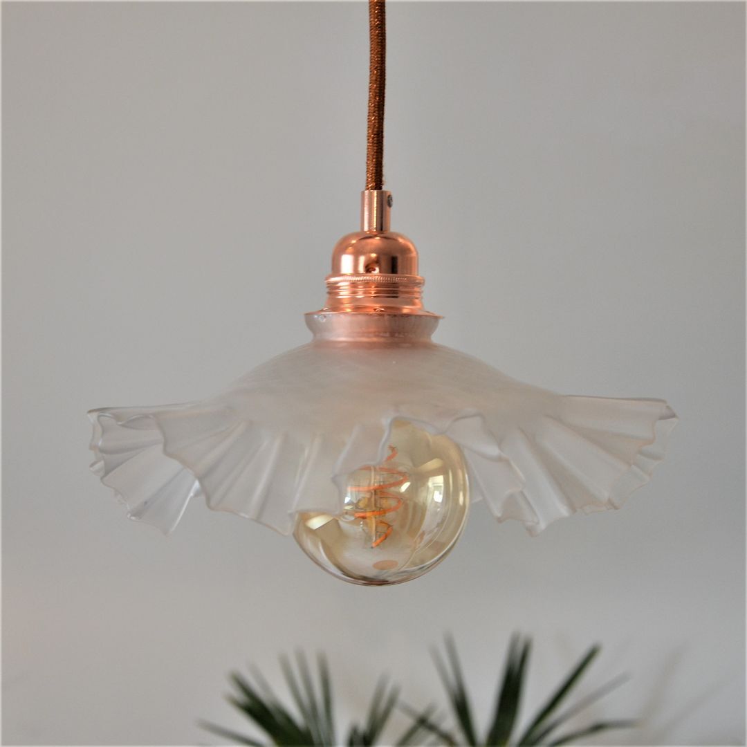 White pleated glass pendant lamp – electric mounting copper color