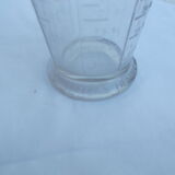 Mougin measuring glass