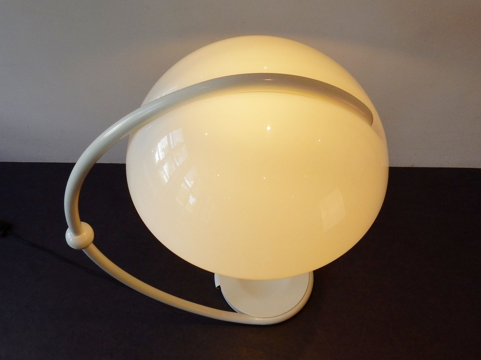 Mid-century Serpente lamppost by Elio Martinelli for Martinelli Luce