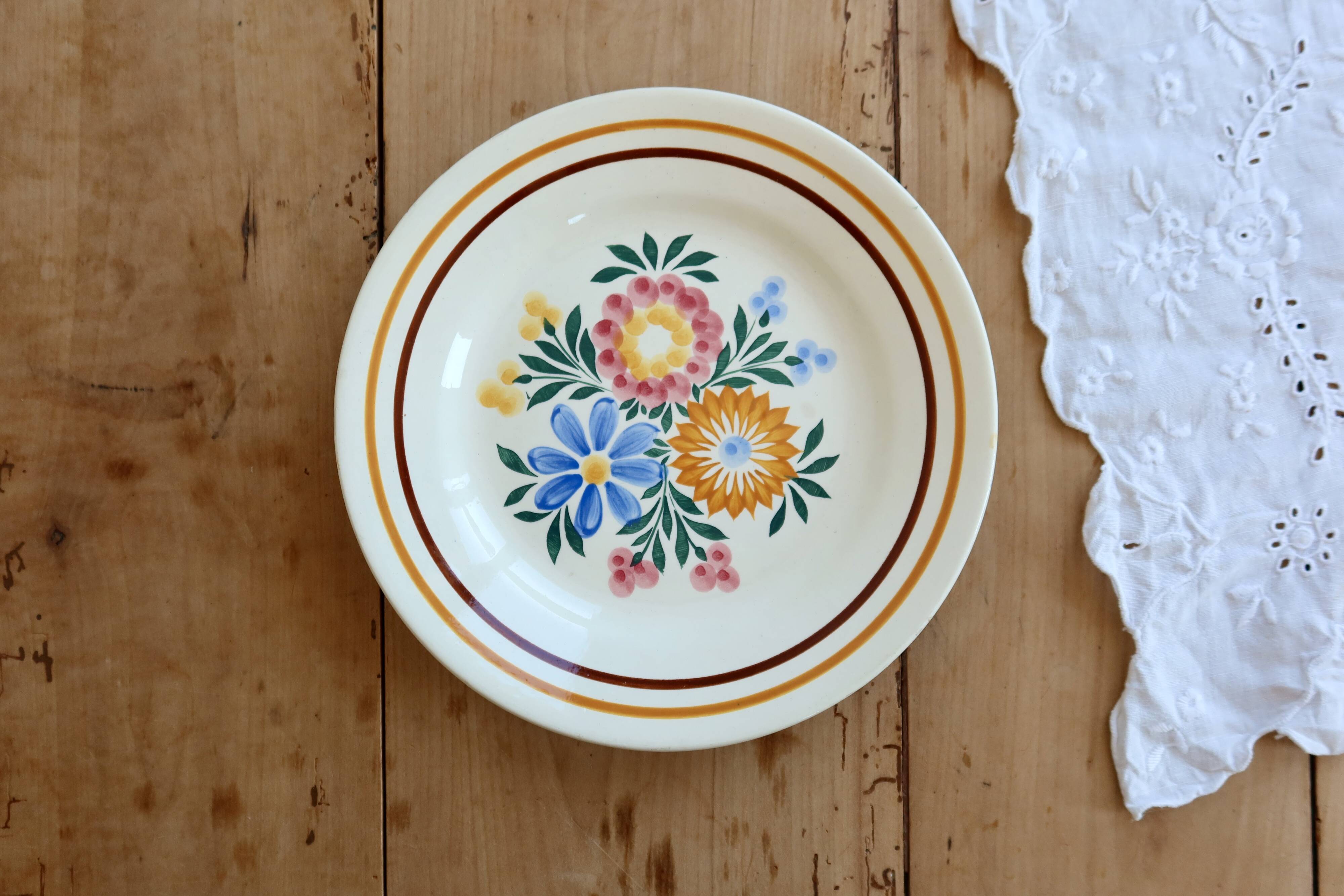Vintage flat plate terre de fer Orsay model – Grands Magasins du Print