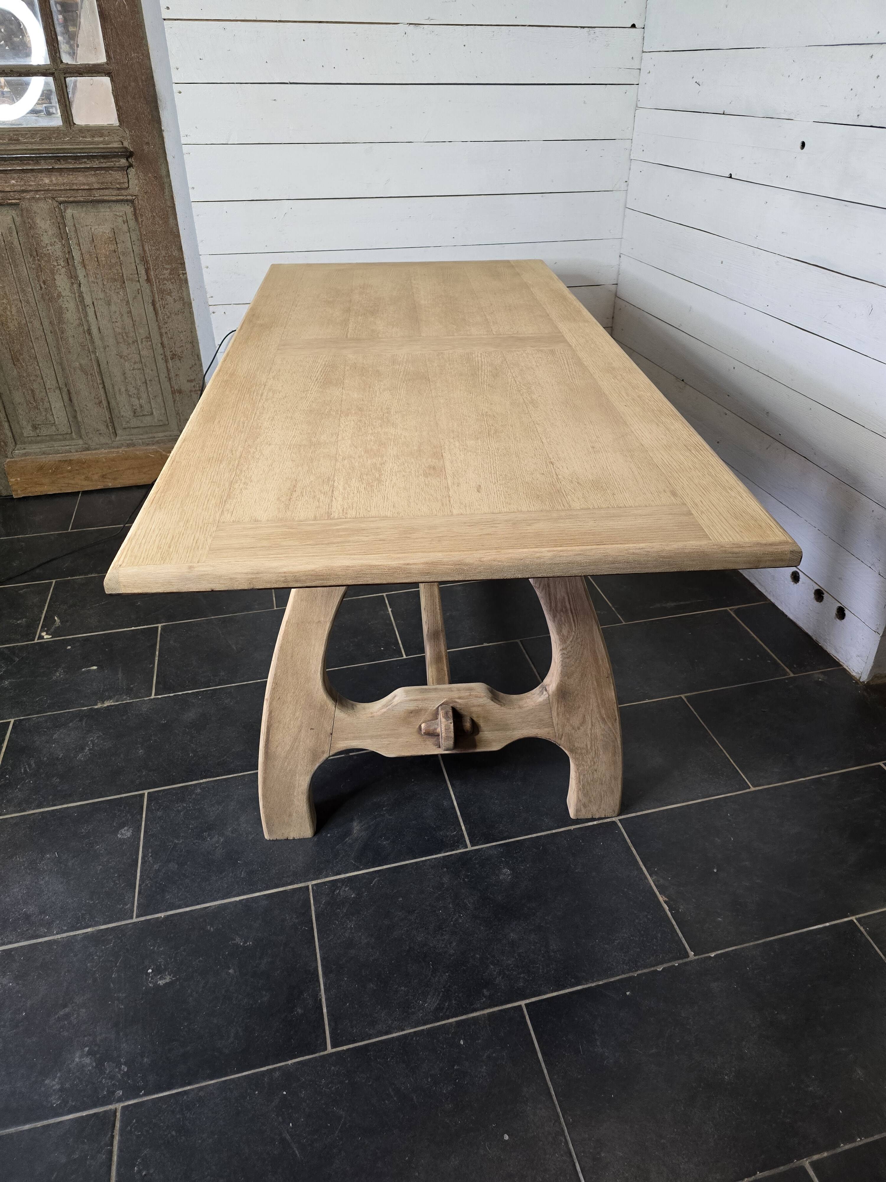Guillerme and hambron oak table
