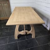 Guillerme and hambron oak table