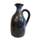 Carafe français vintage vitrée dans différents bleus