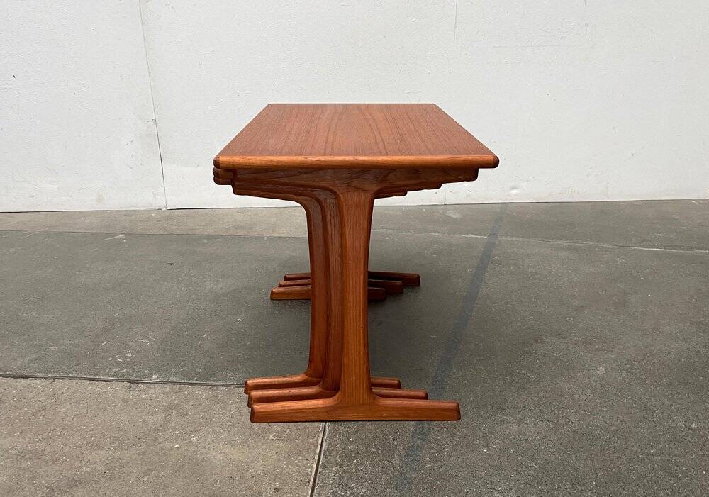 Nest of teak tables from the mid-century by Vildbjerg Møbelfabrik, 1960s, set of 3.