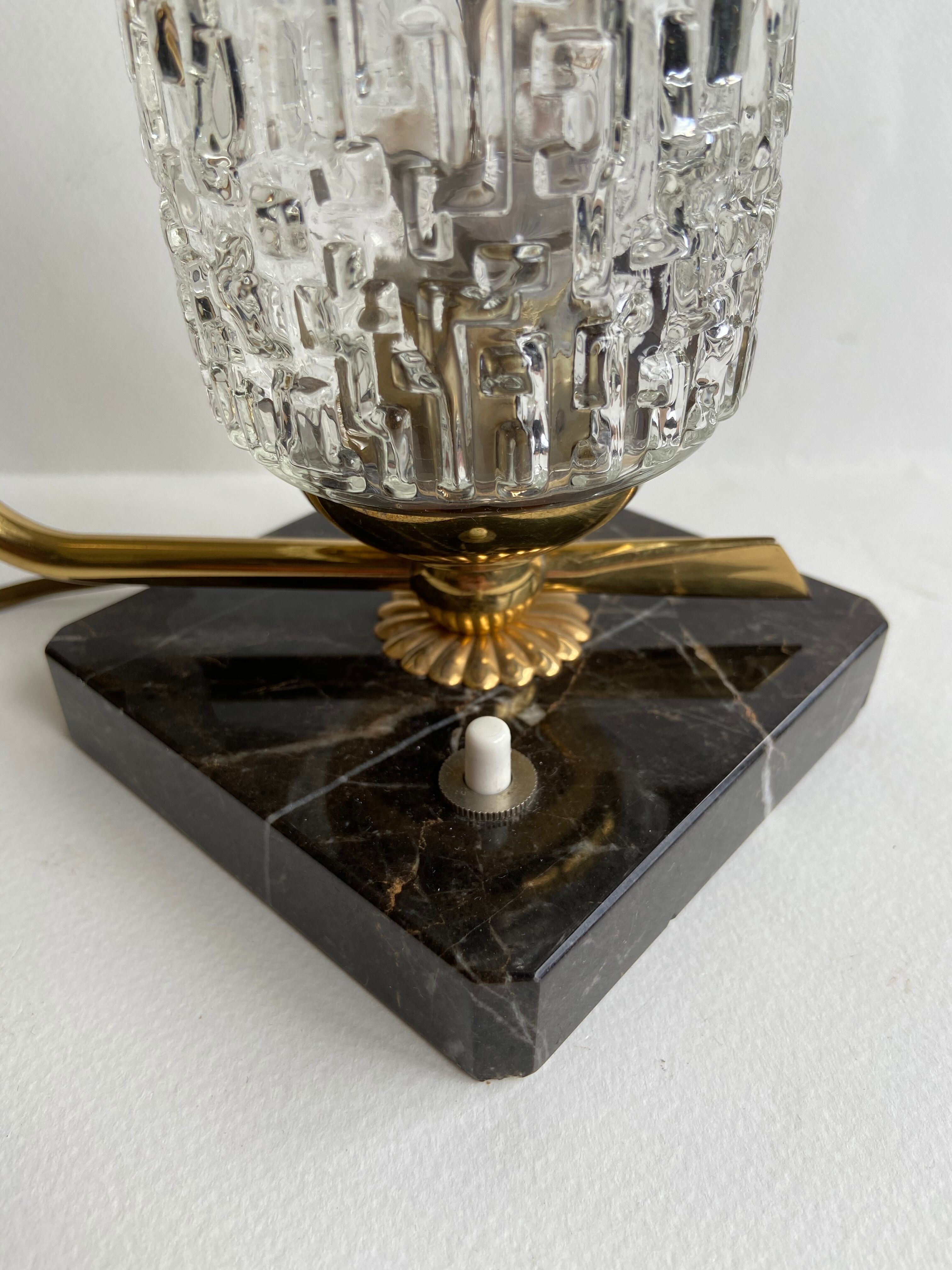 Marble table lamp and chiseled glass