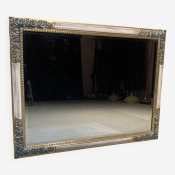 Miroir rectangulaire en bois peint doré et blanc