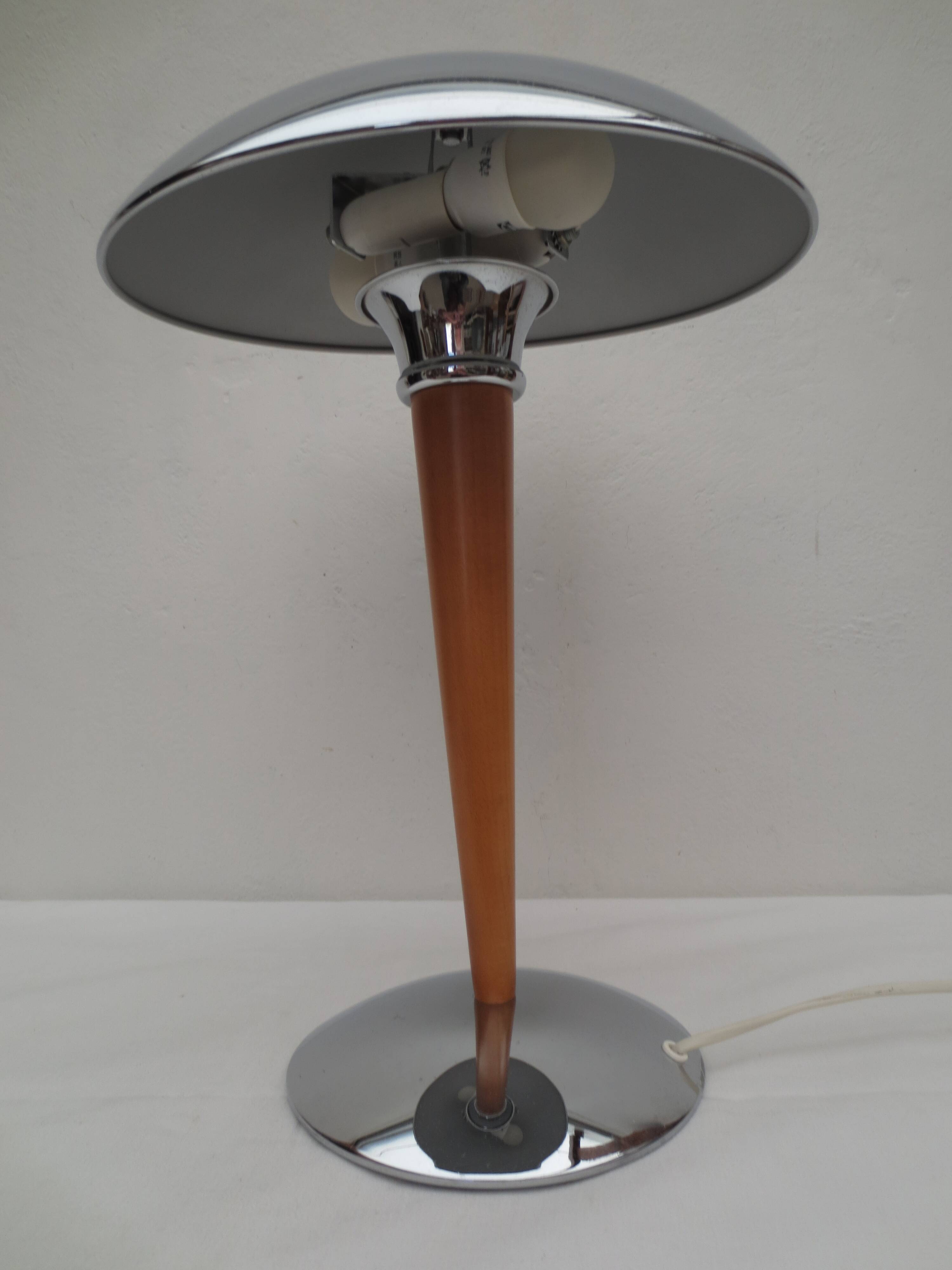 Table lamp, ocean liner (titan)