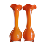 Paire de vases en verre soufflé orange