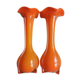 Paire de vases en verre soufflé orange