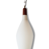 Exceptionnel lustre scandinave suspension géante en opaline et teck 1960 vintage 60's Danish drop light