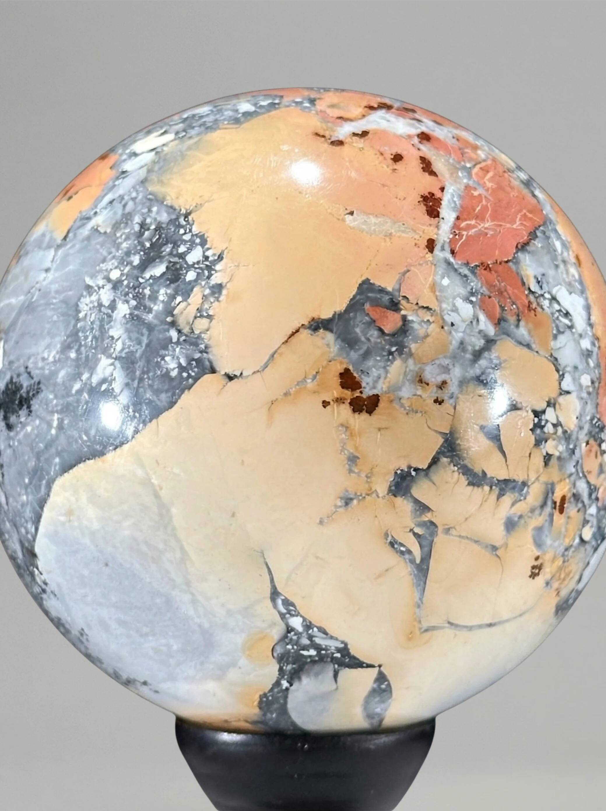 Decorative duo — Maligano jasper sphere & quartz clusters on bases