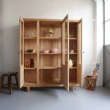 Glass-fronted dresser