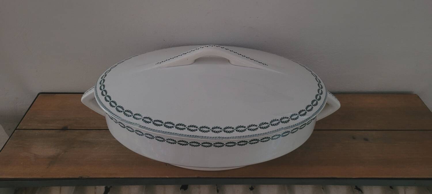 Sarreguemines iron earth soup tureen