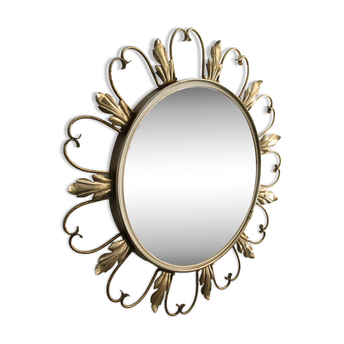 Miroir Soleil « Oeil de Sorcière » en laiton, Deknudt, 1950-60