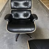 Charles Eames lounge chair