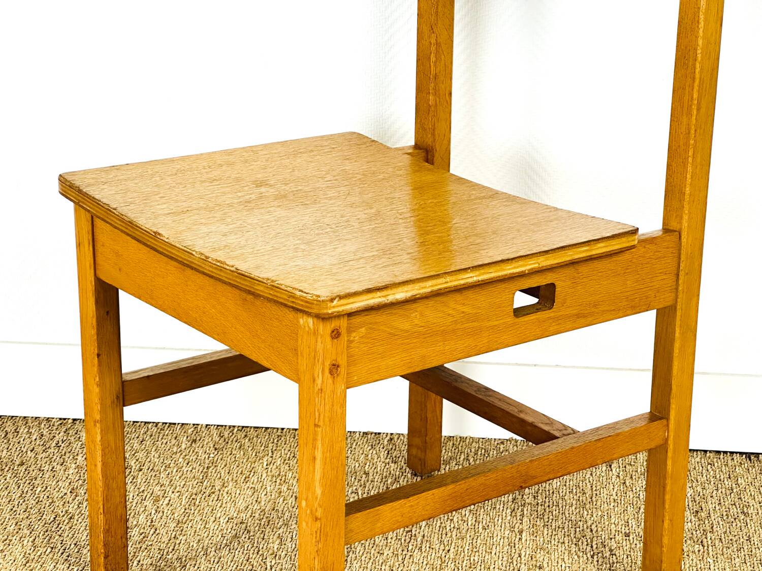 6 vintage oak chairs from the 1960s