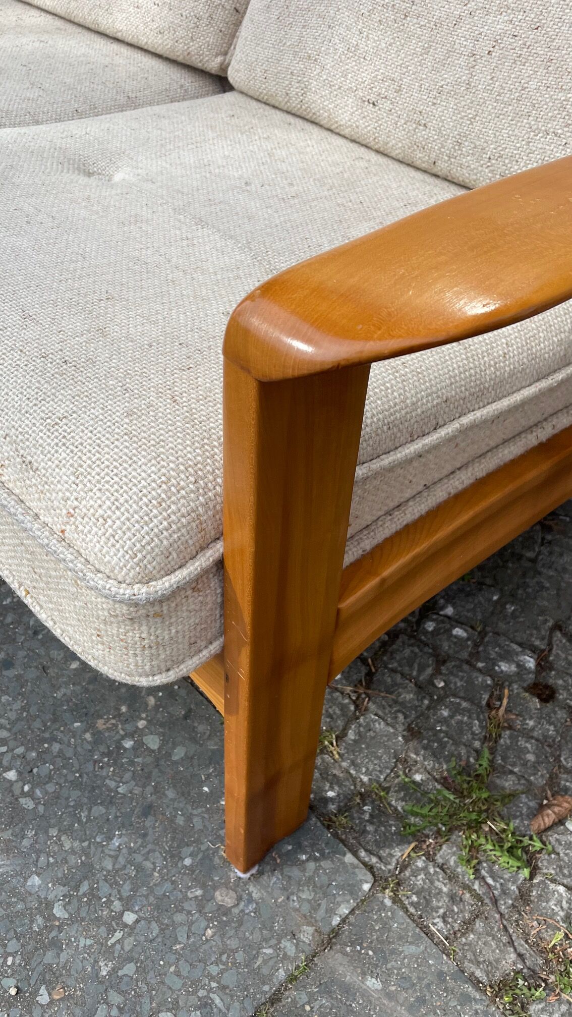 Canapé 3 places en bois et tissu des années 60